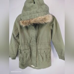 GAP Kids Olive Green Puffer Coat‎ with Faux Fur Trim